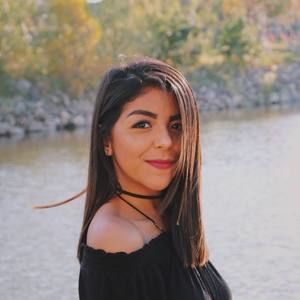 Meet your Posher, Alyssa